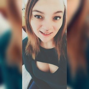 Meet your Posher, Tabitha